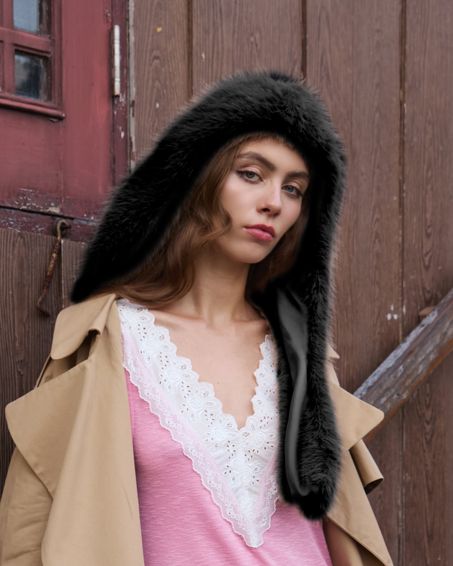FAUX FUR HOOD SCARF BLACK