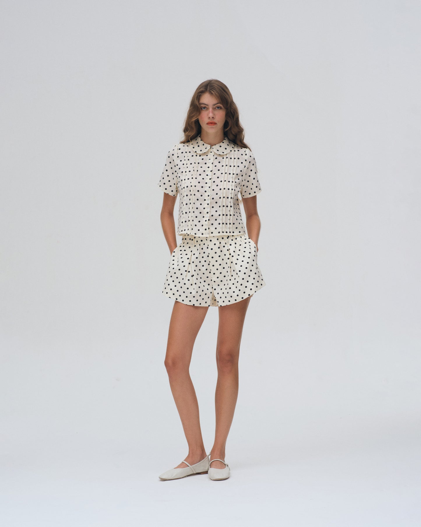 OFF WHITE POLKA DOT SHORTS