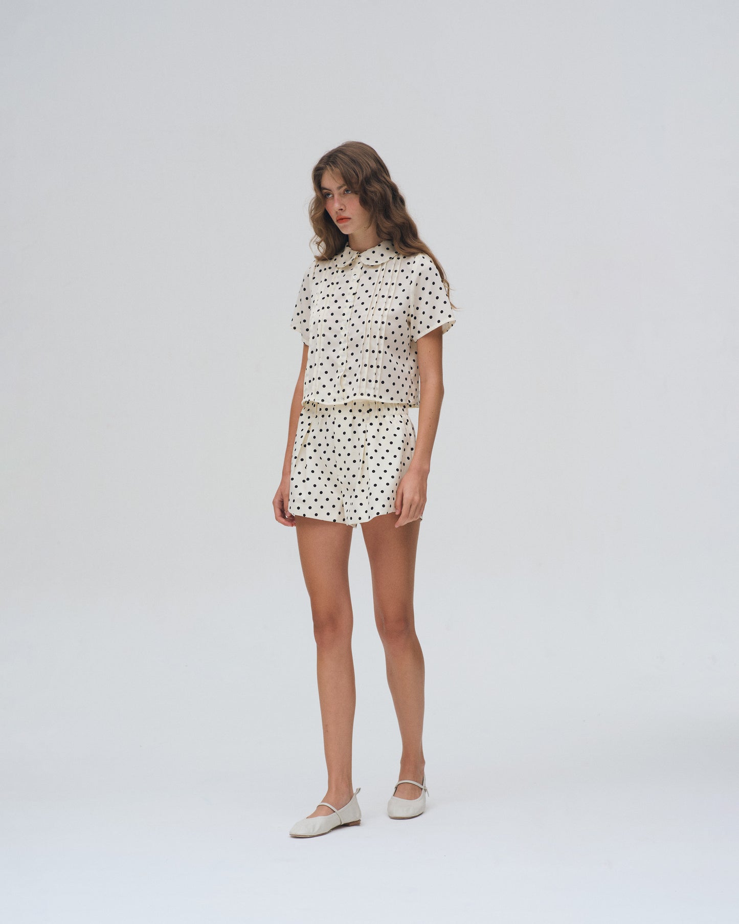 OFF WHITE POLKA DOT SHORTS