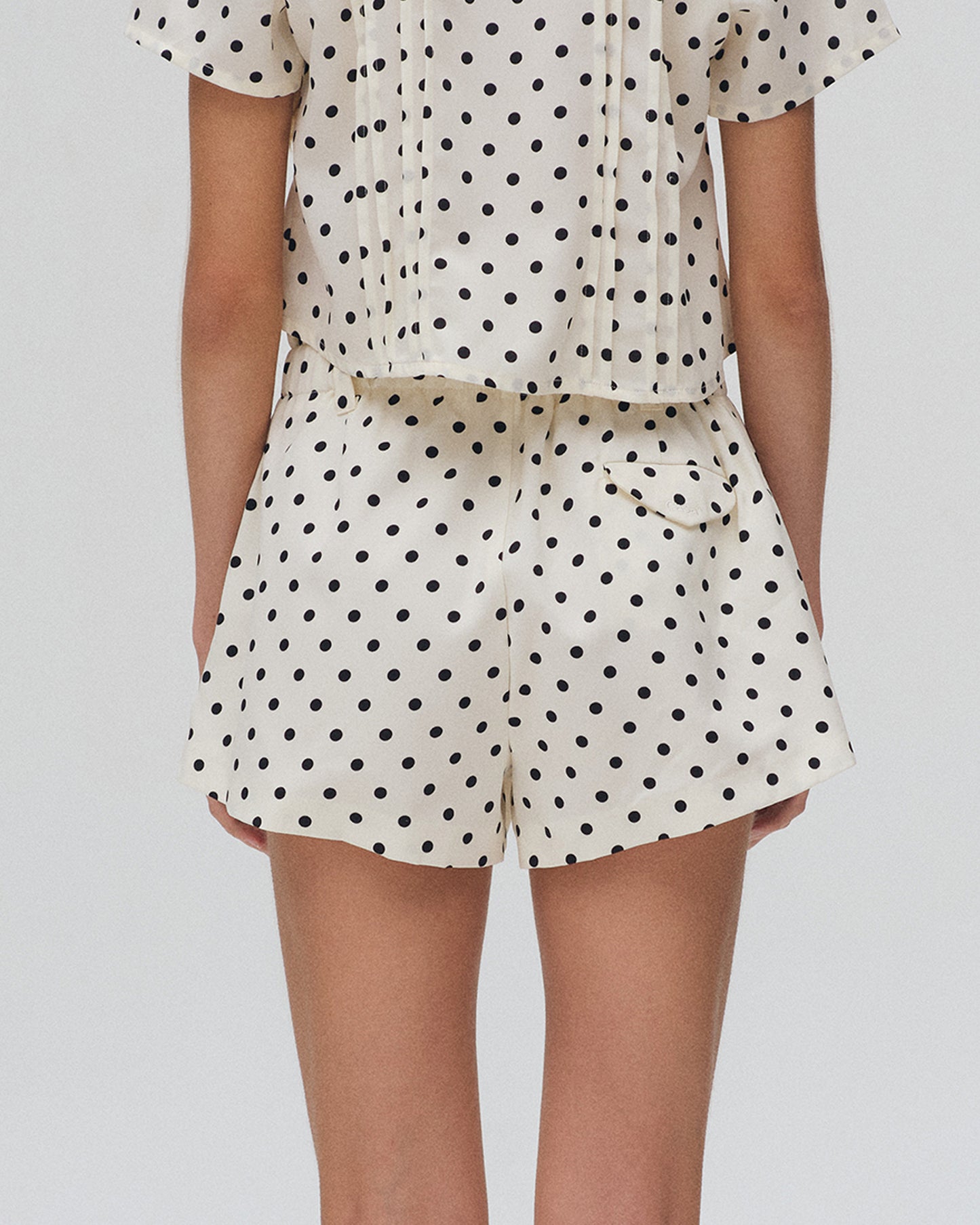 OFF WHITE POLKA DOT SHORTS