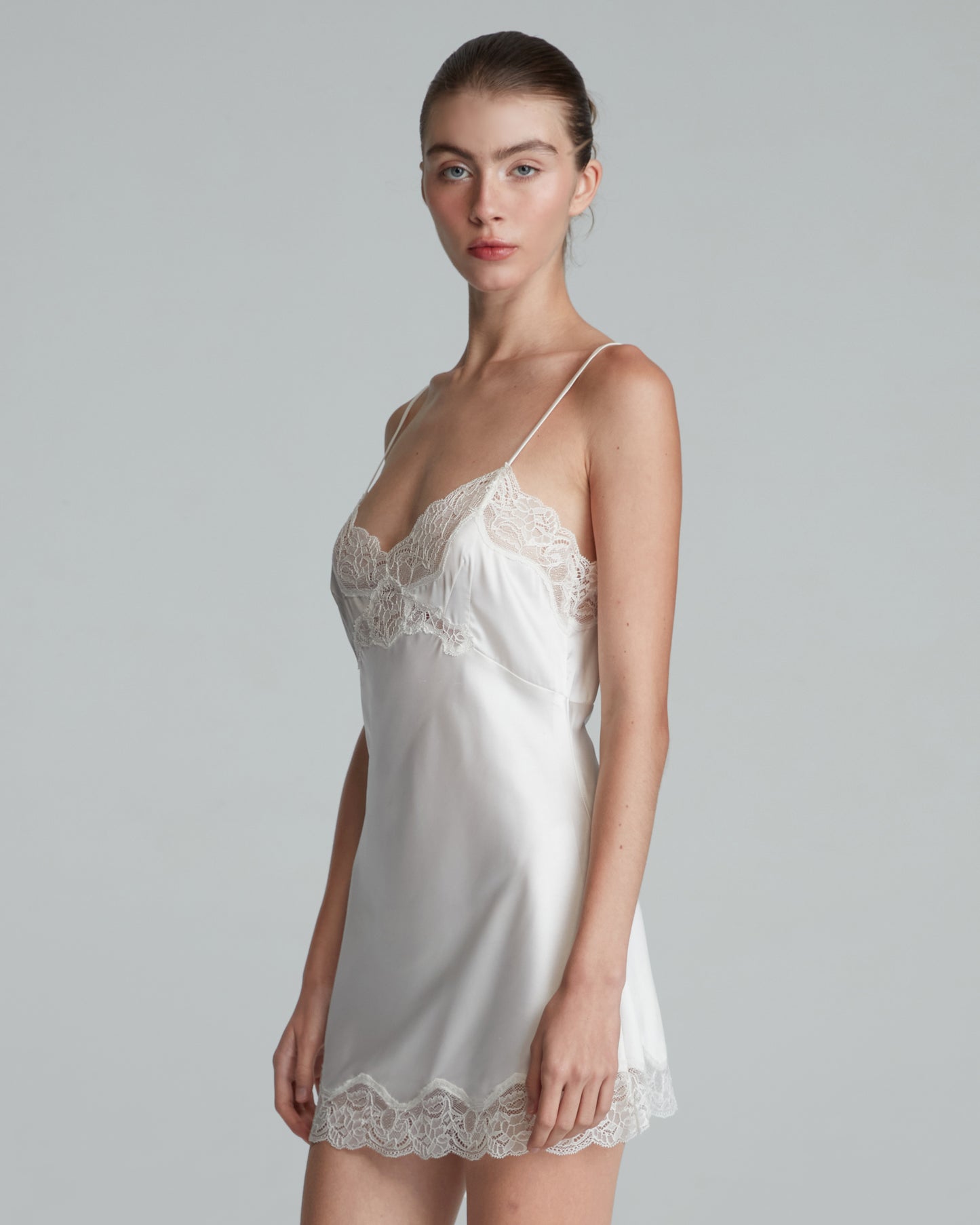 SATIN MINI DRESS (OFF WHITE)