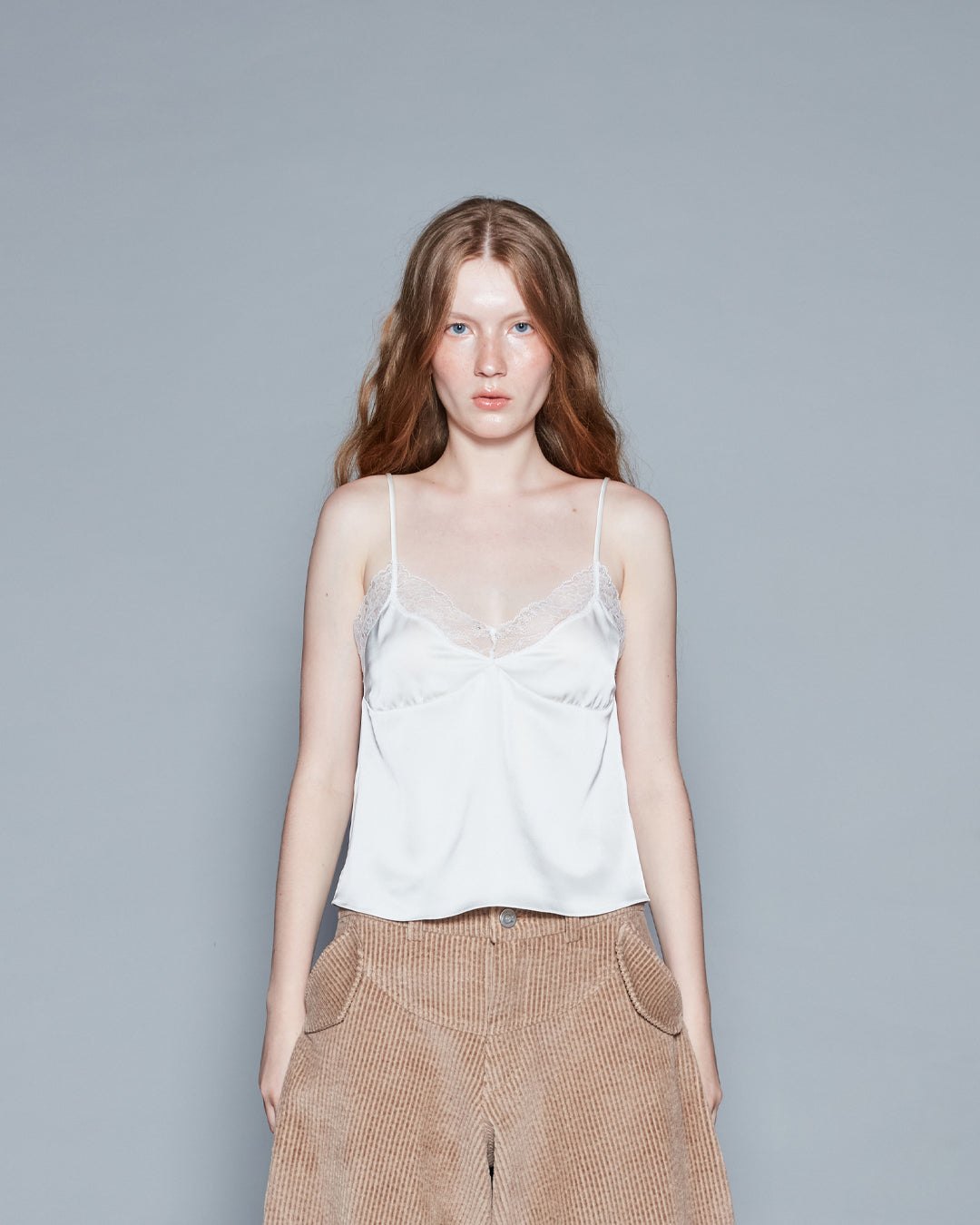 LACE TRIMMED CAMI TOP (OFF WHITE)