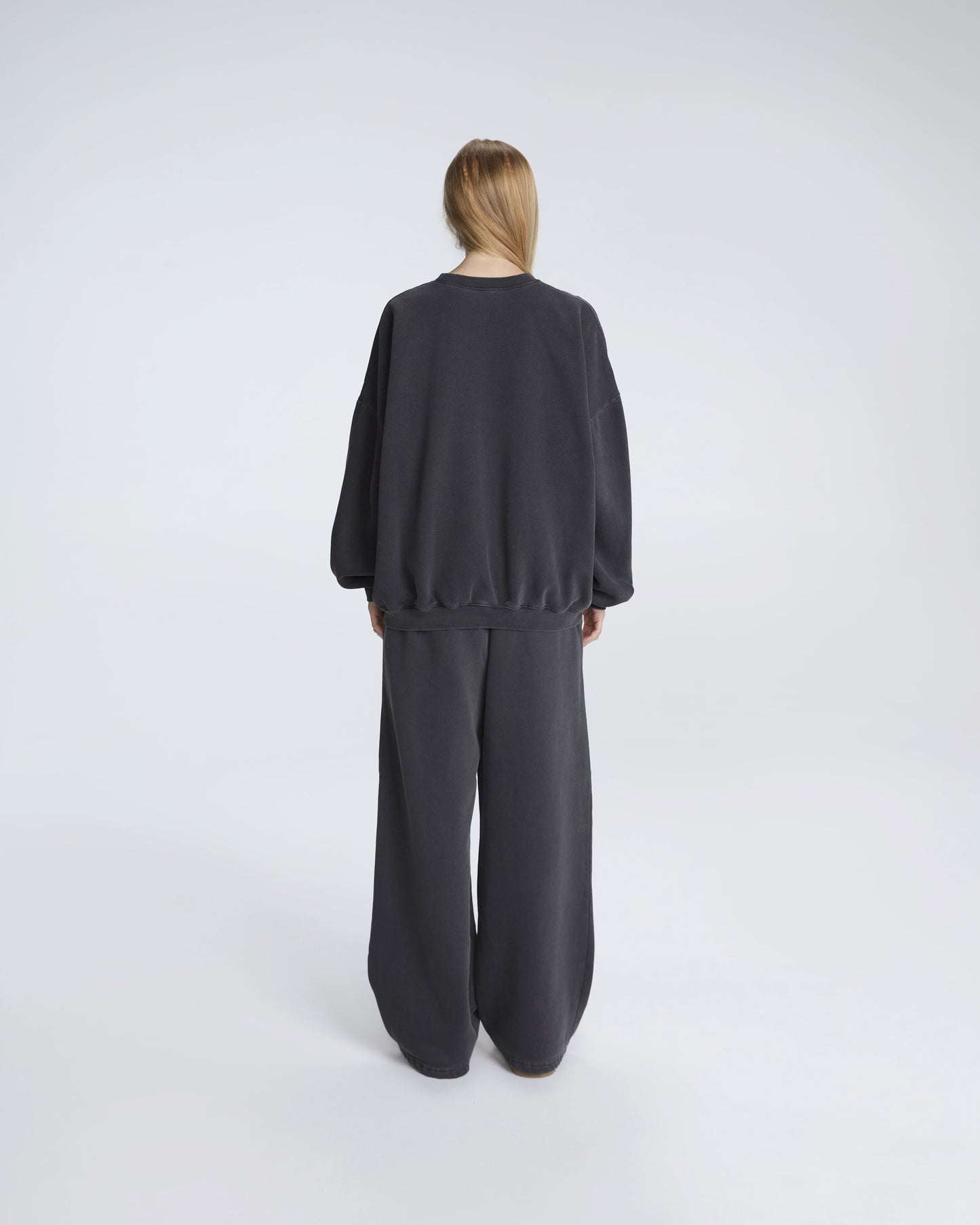 CASAA SERVICE SWEATPANTS (DARK GREY)