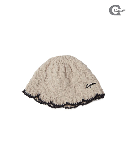 KNITTED HAT