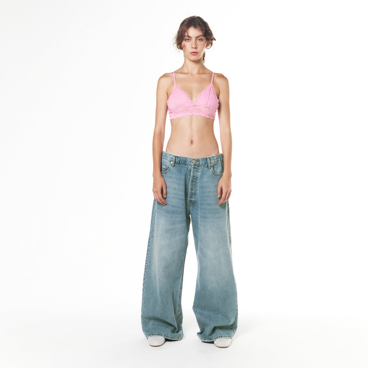 CLASSIC BLUE JEANS